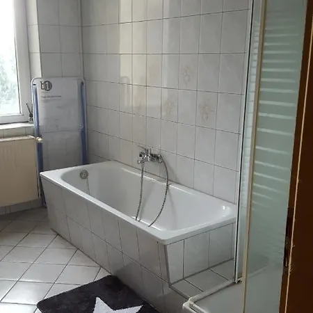 Monteurwohnung Bei Nina Apartment