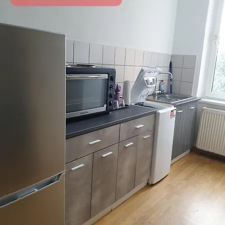 Monteurwohnung Bei Nina Apartment Zeitz