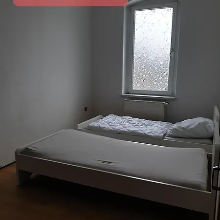 Monteurwohnung Bei Nina Apartman Zeitz
